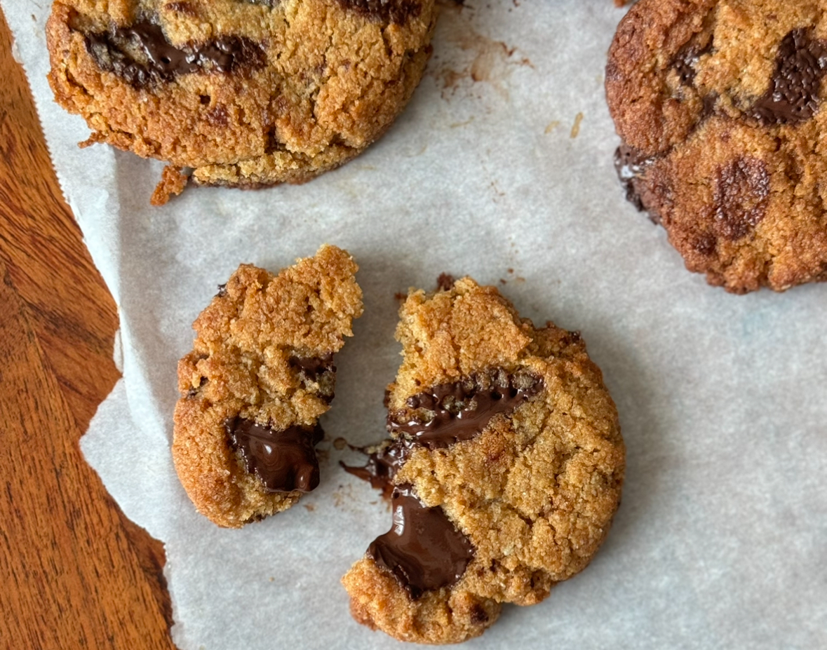 Galletas de almendra con chispas de chocolate