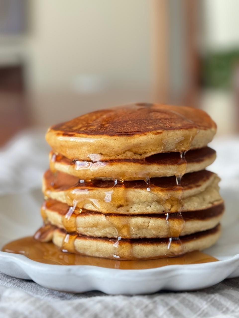 Pancakes de avena y almendras extra esponjosos