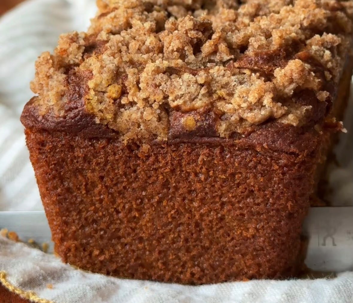 Panque de calabaza y café con crumble