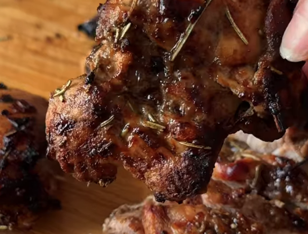 Muslos de pollo deliciosos en air fryer